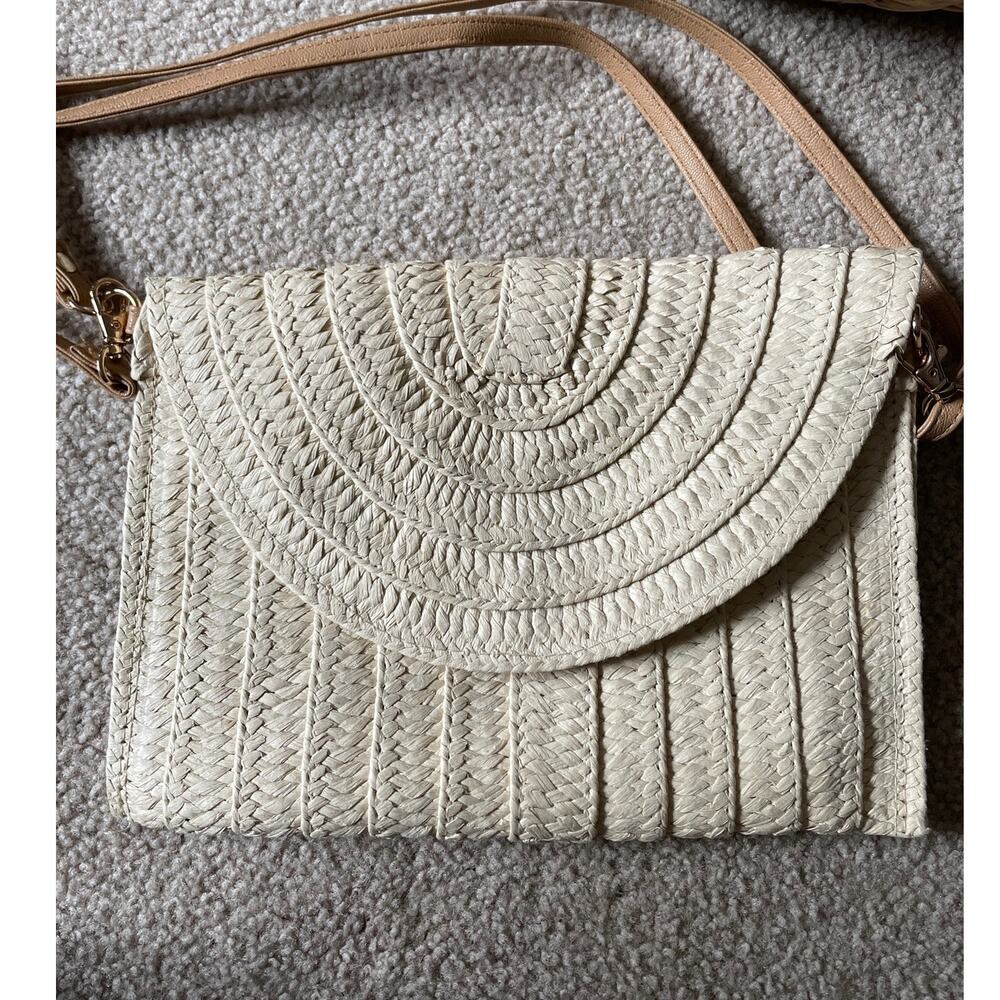 Woven Lined Straw Clutch Purse